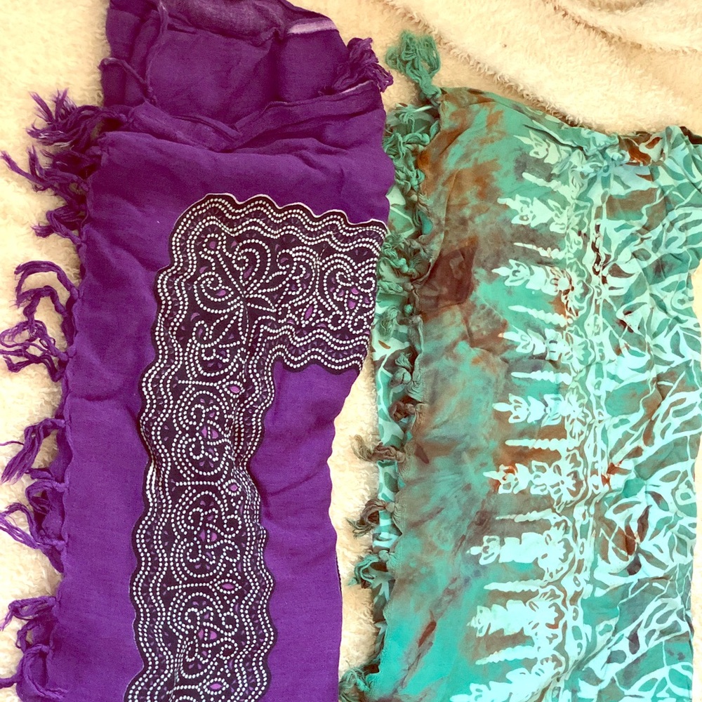 2N/A SOLD beautiful, colorful, fun sarongs
